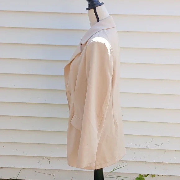 Shein blazer size medium - Picture 3 of 8